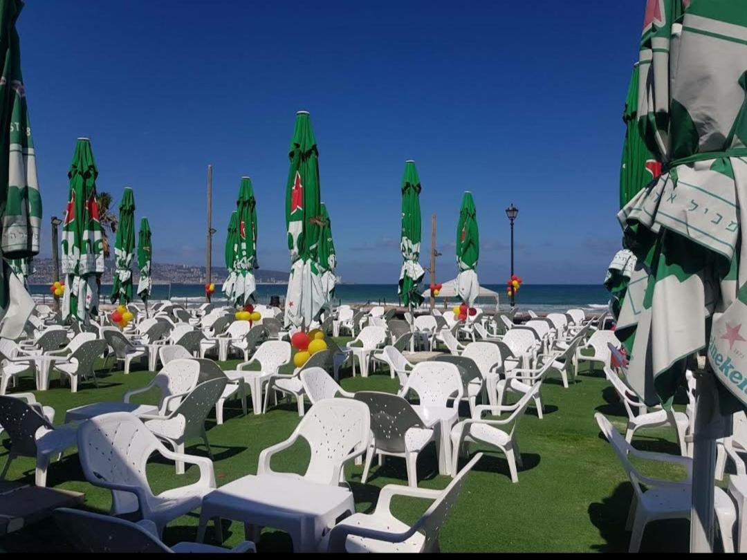 Apartamento אירוח על הים Haifa Exterior foto