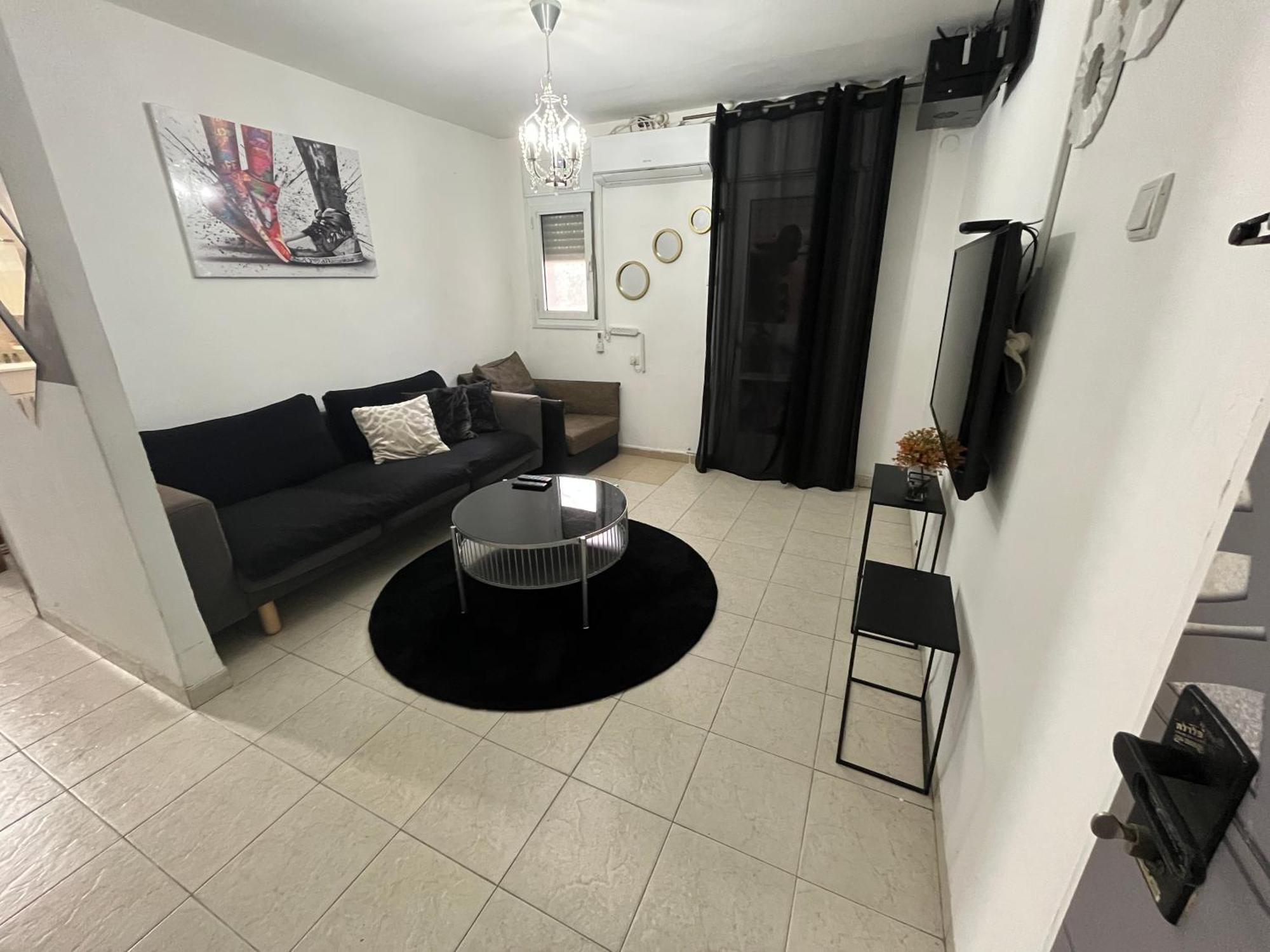 Apartamento אירוח על הים Haifa Exterior foto